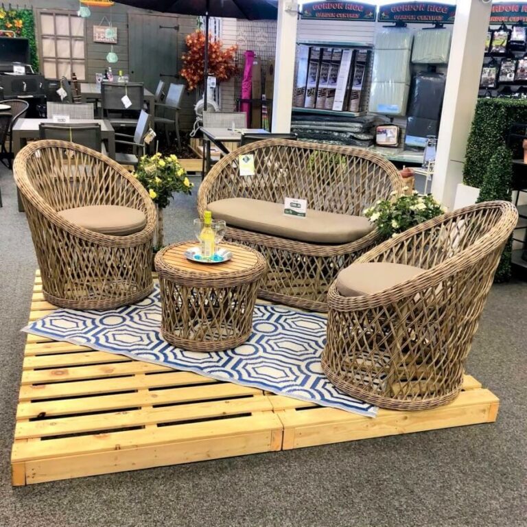 Richdale bistro top set